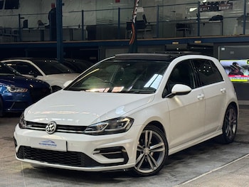 Used Volkswagen Golf 2017 for sale - 78404093: Photo