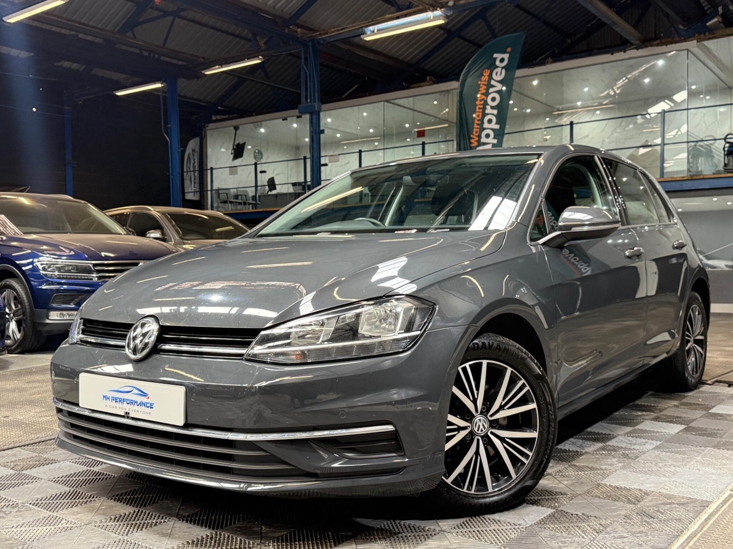 Used Volkswagen Golf 2018 for sale - 76498687: Photo 10