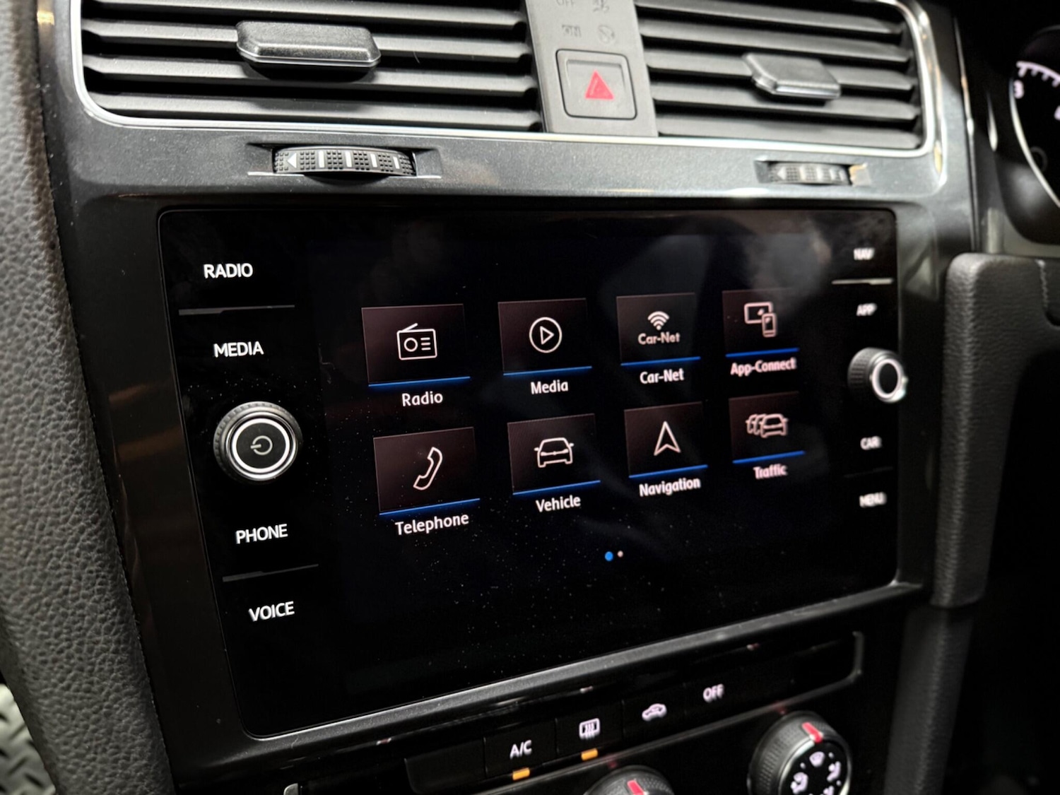 Used Volkswagen Golf 2018 for sale - 76498687: Photo 19