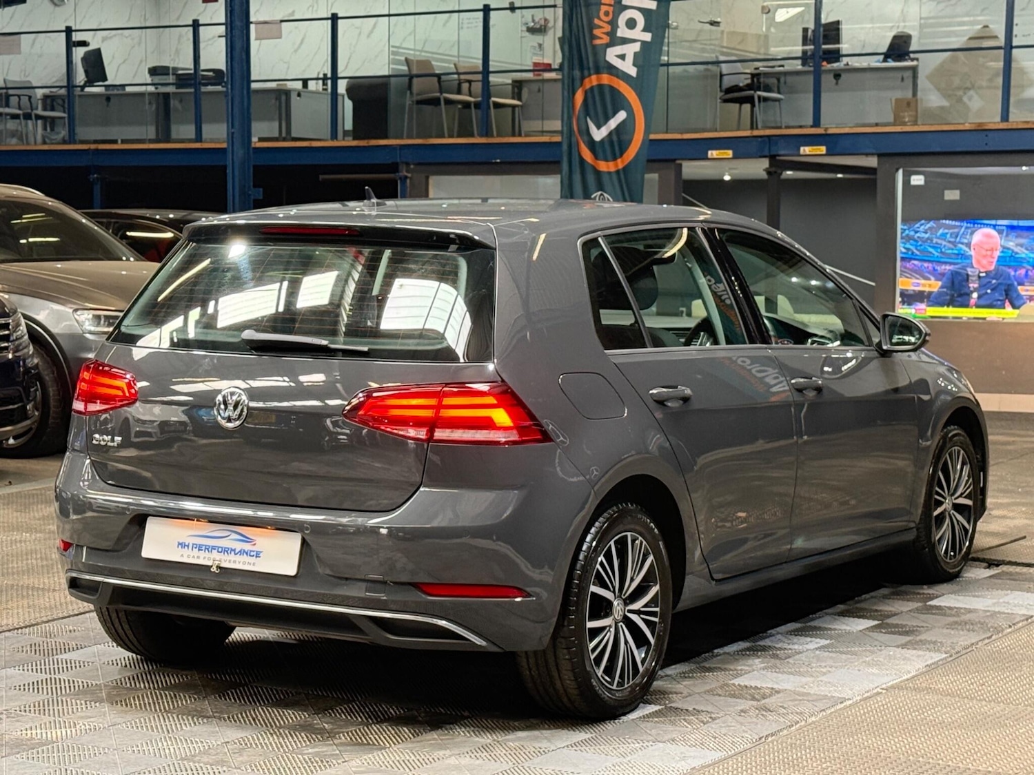 Used Volkswagen Golf 2018 for sale - 76498687: Photo 22