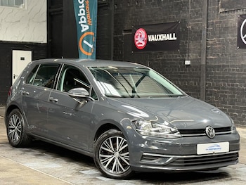 Used Volkswagen Golf 2018 for sale - 76498687: Photo