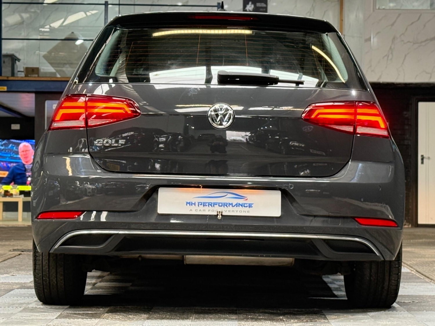 Used Volkswagen Golf 2018 for sale - 76498687: Photo 61