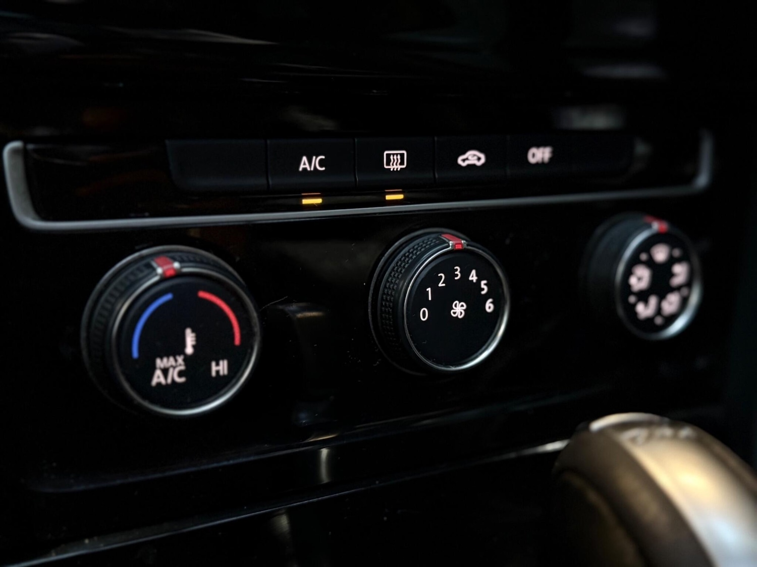 Used Volkswagen Golf 2017 for sale - 76866349: Photo 15