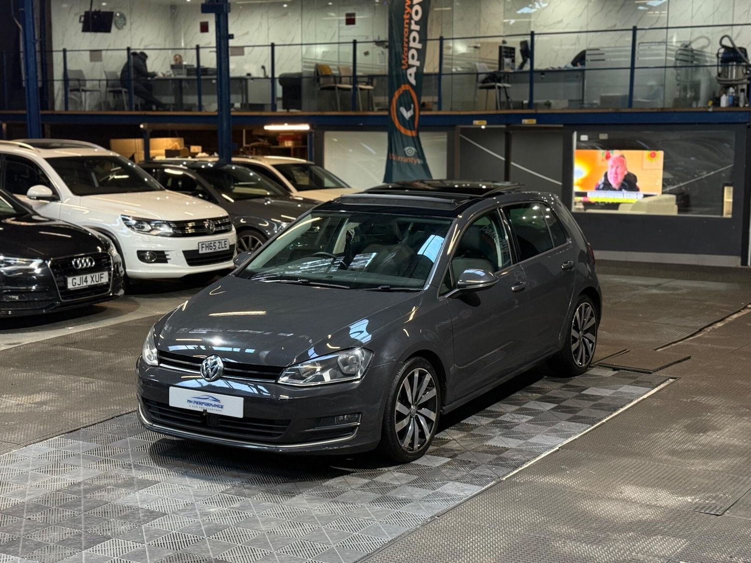 Used Volkswagen Golf 2017 for sale - 76866349: Photo 35