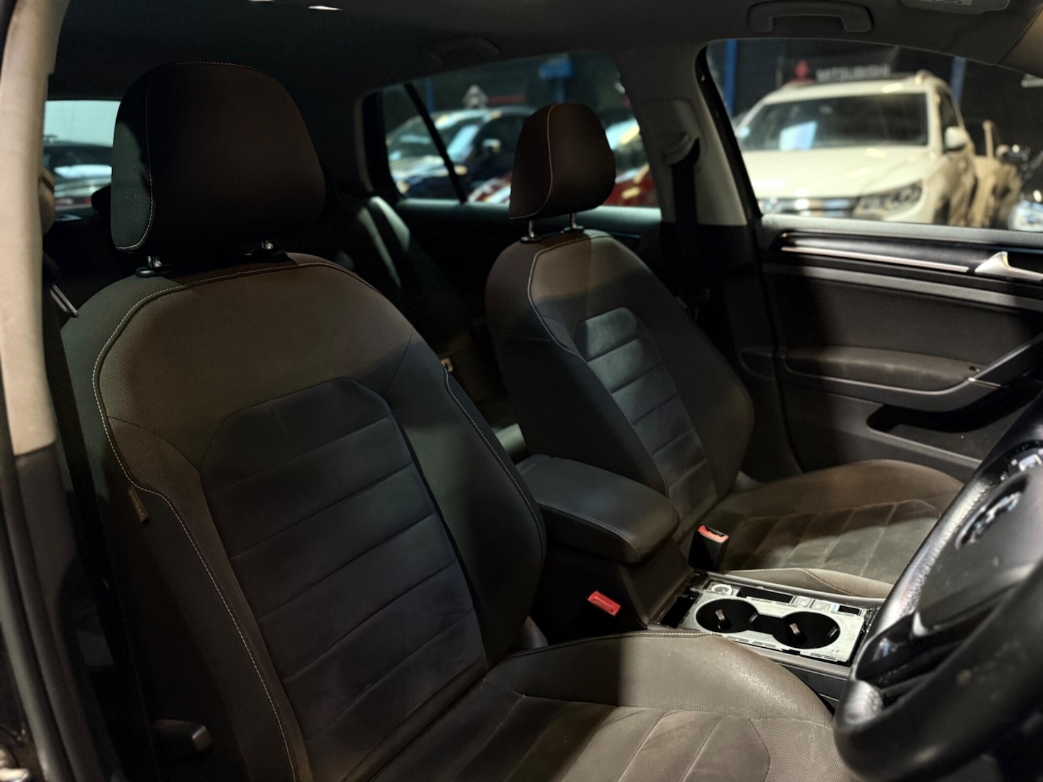 Used Volkswagen Golf 2017 for sale - 76866349: Photo 36