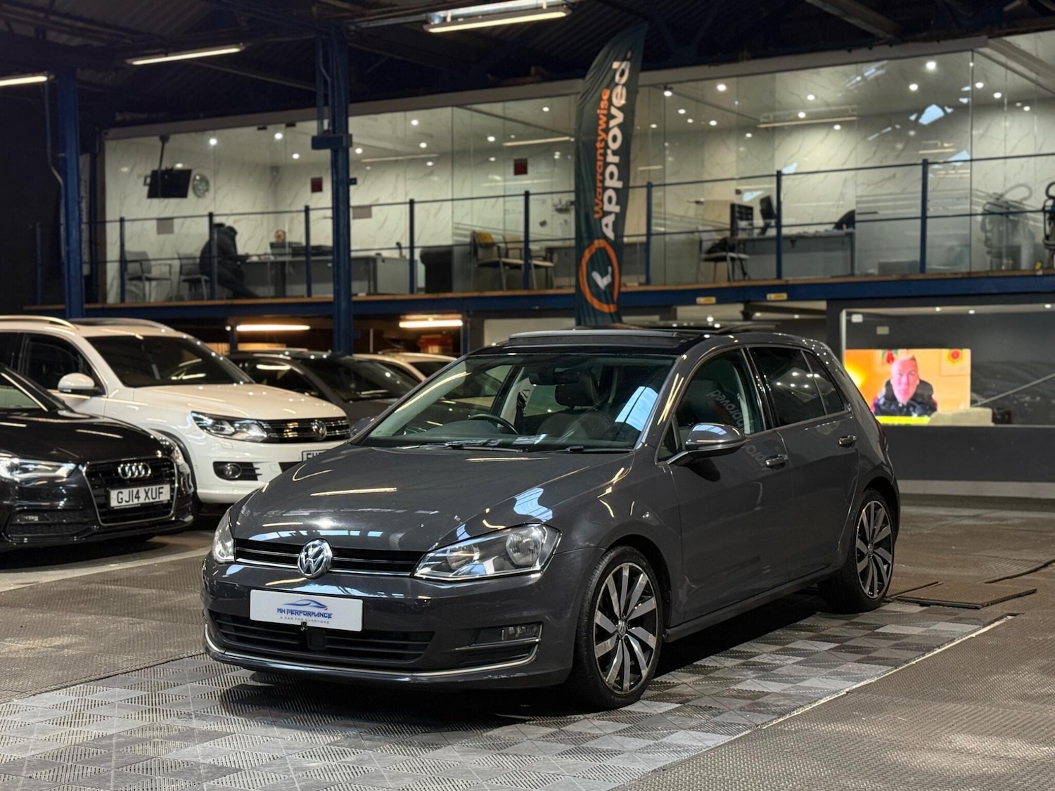 Used Volkswagen Golf 2017 for sale - 76866349: Photo 41