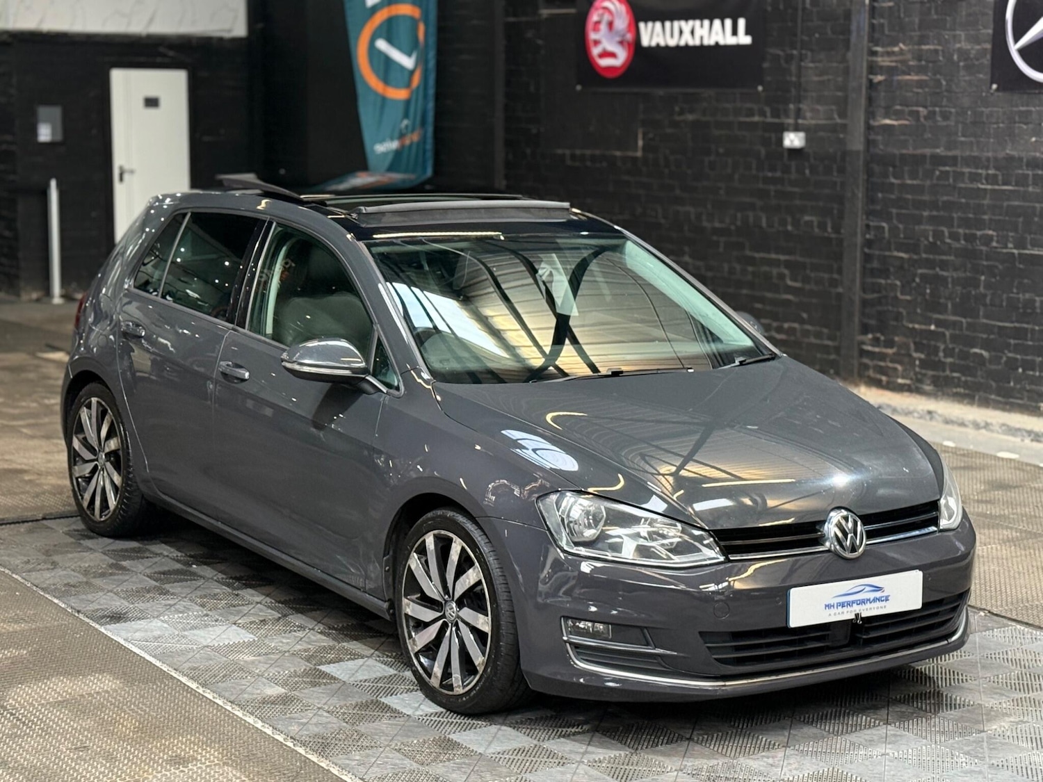 Used Volkswagen Golf 2017 for sale - 76866349: Photo 66