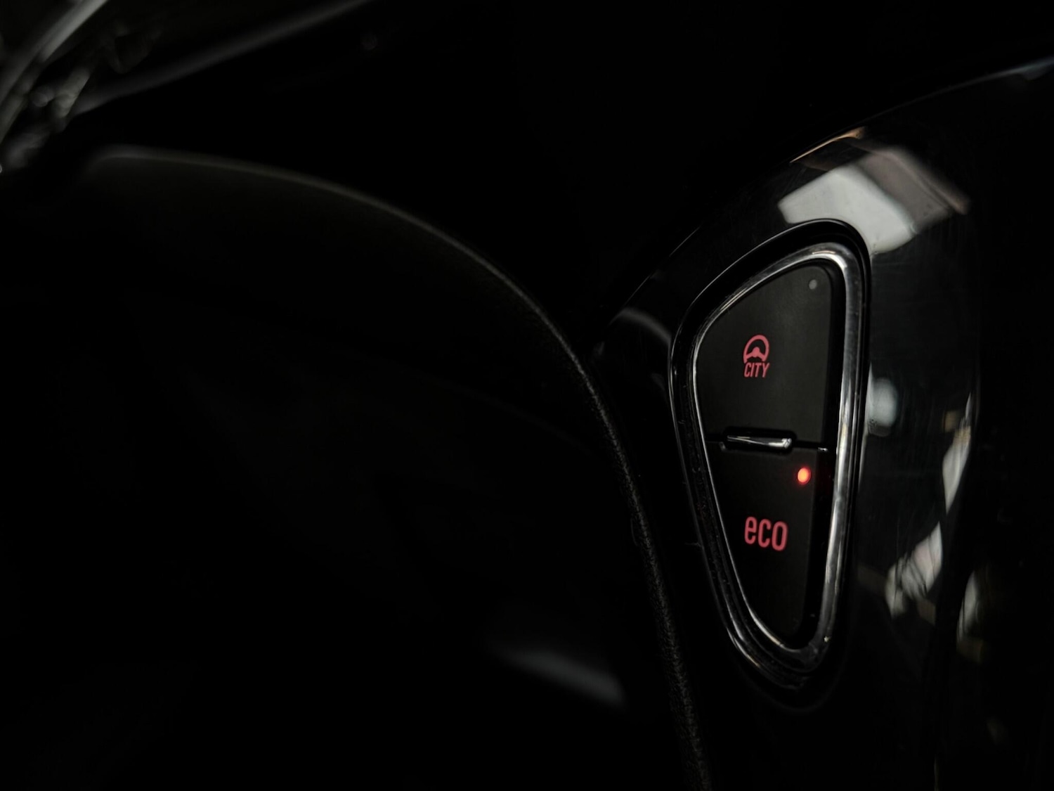 Used Vauxhall Corsa 2015 for sale - 76072802: Photo 31