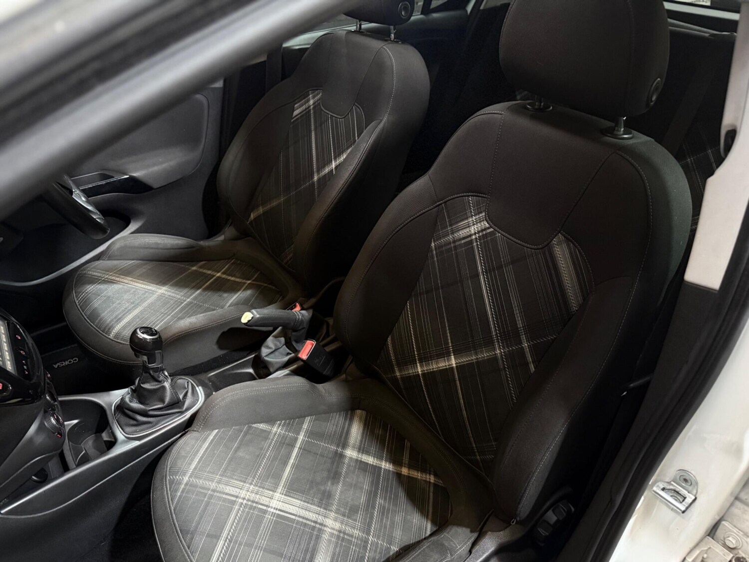 Used Vauxhall Corsa 2015 for sale - 76072802: Photo 55