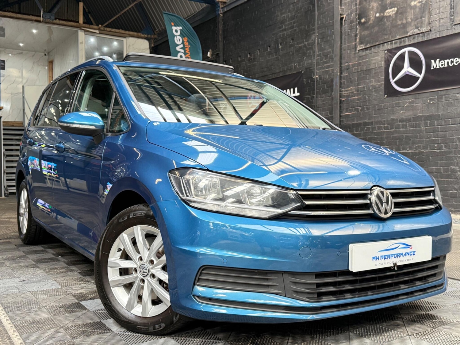 Used Volkswagen Touran 2017 for sale - 76498862: Photo 10