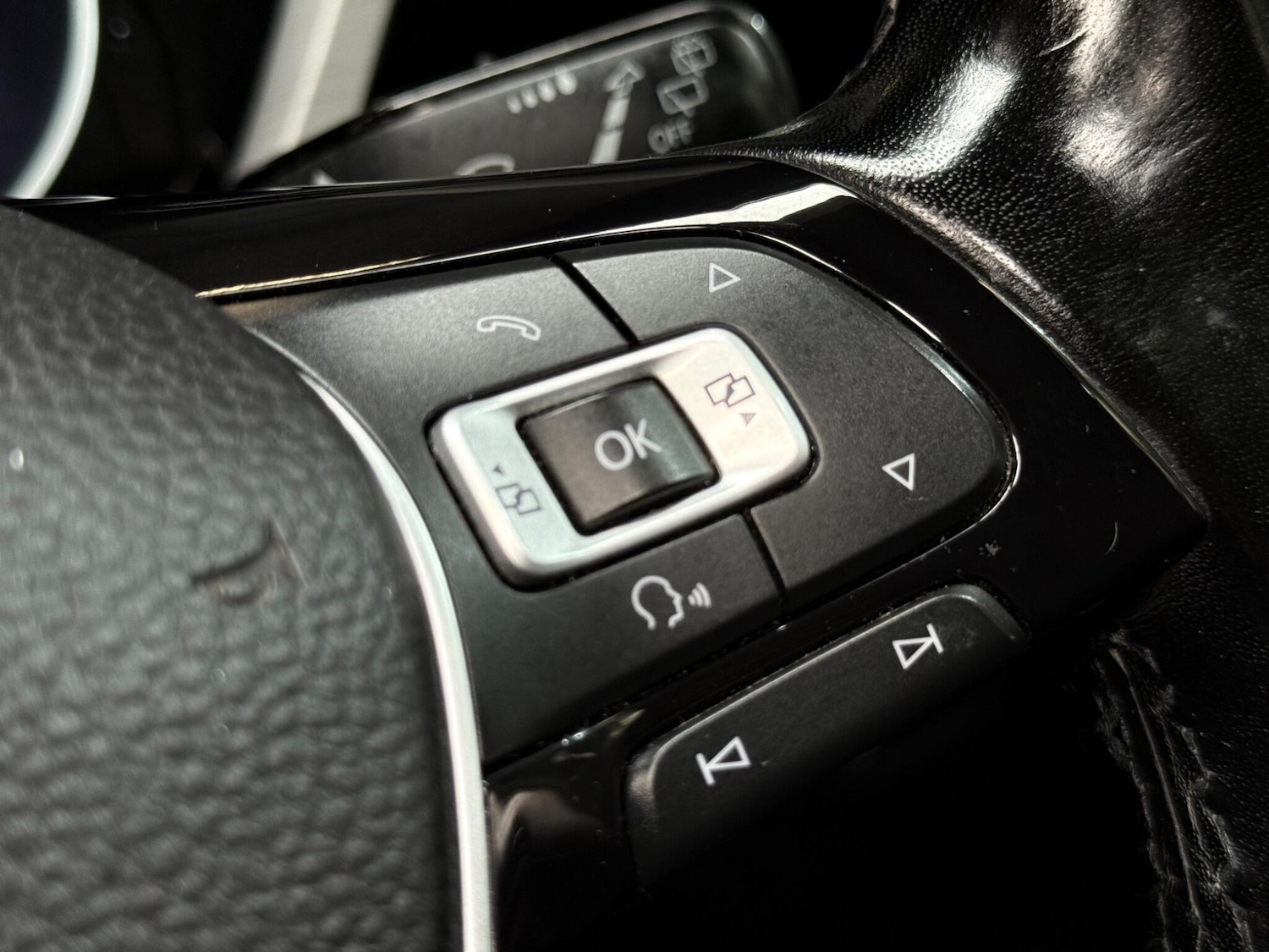 Used Volkswagen Touran 2017 for sale - 76498862: Photo 33