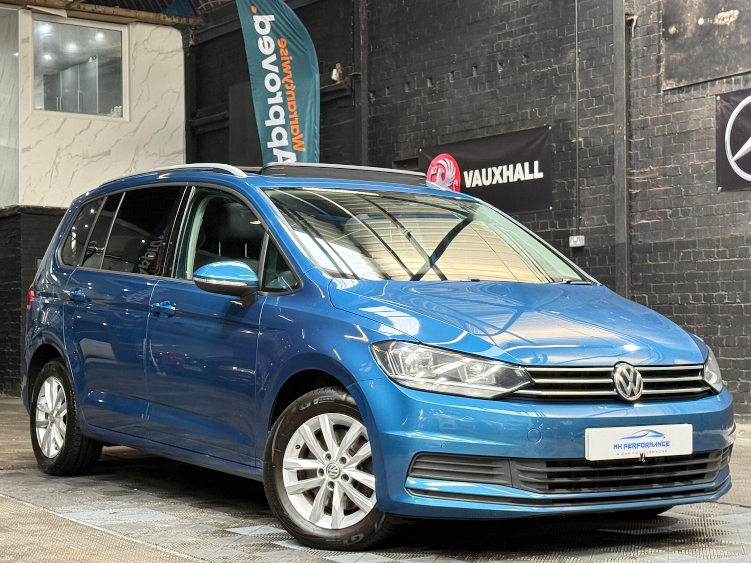 Used Volkswagen Touran 2017 for sale - 76498862: Photo 40