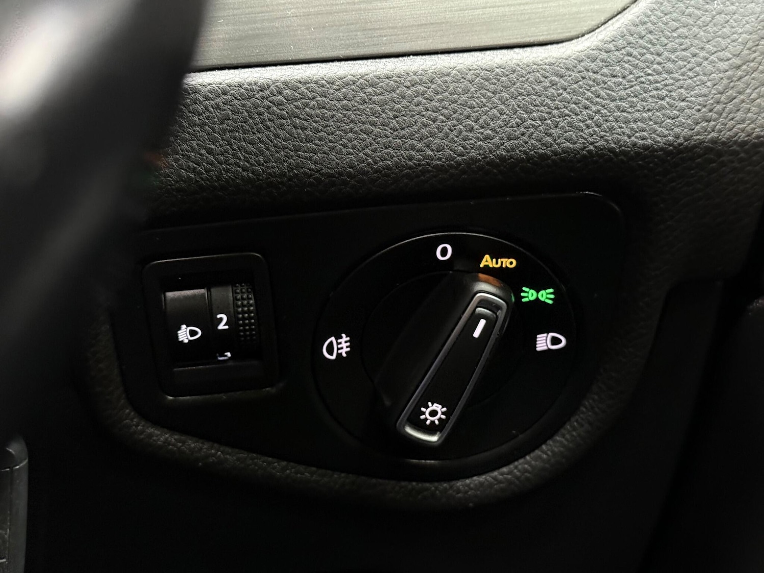 Used Volkswagen Touran 2017 for sale - 76498862: Photo 45