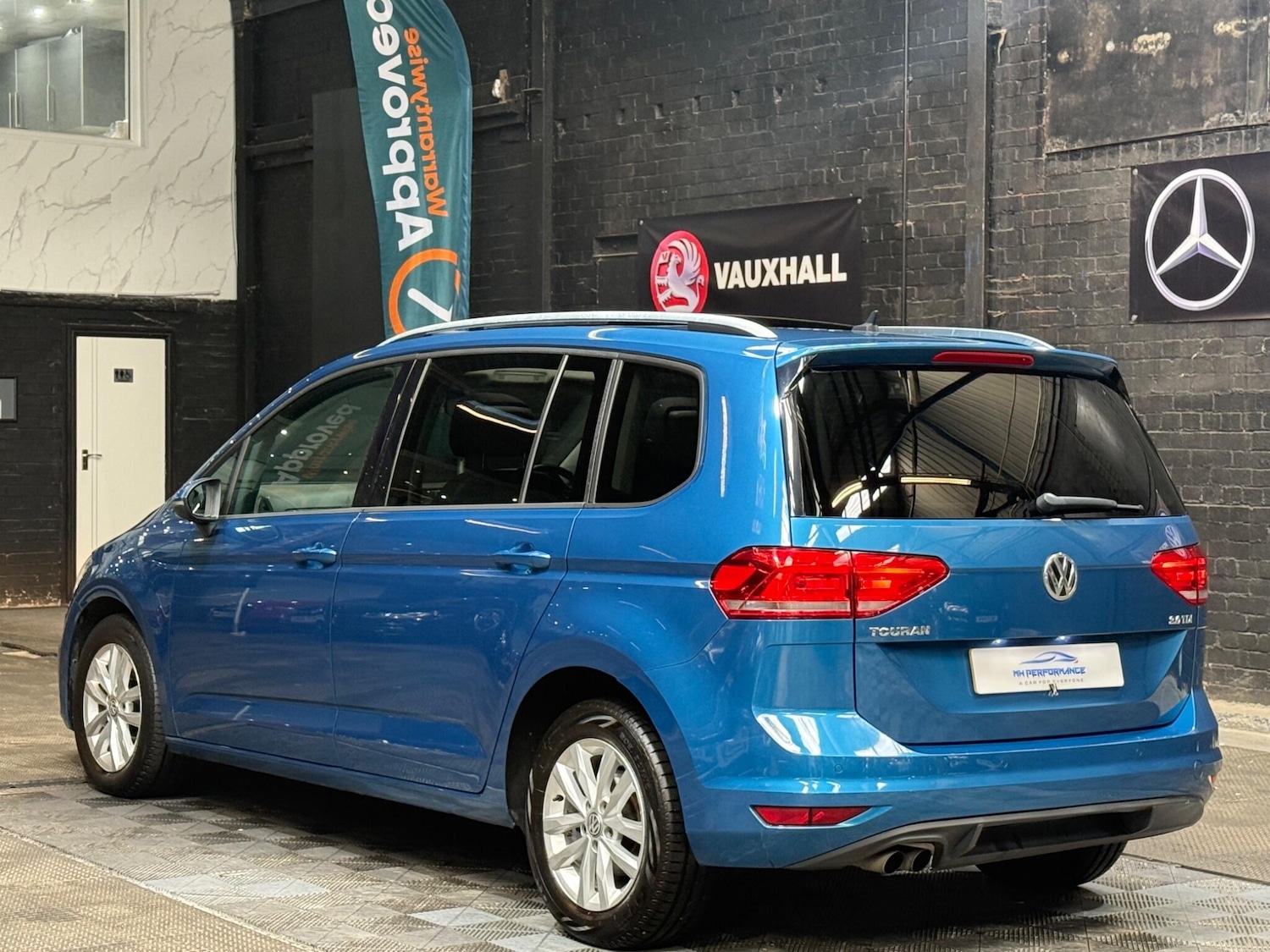 Used Volkswagen Touran 2017 for sale - 76498862: Photo 58