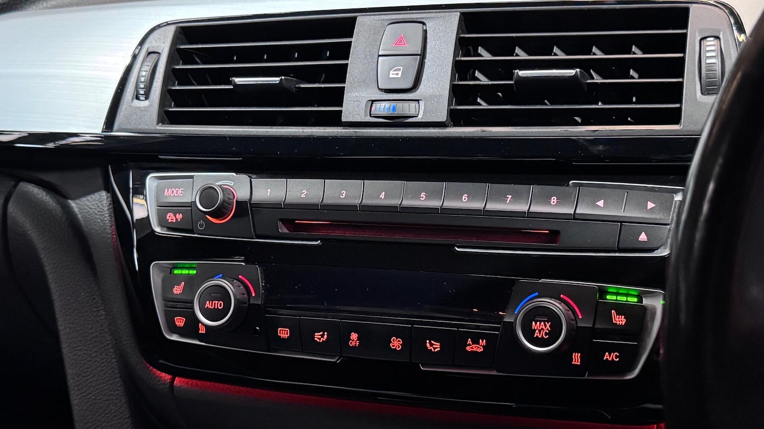 Used BMW 3 Series 2017 for sale - 78085932: Photo 13