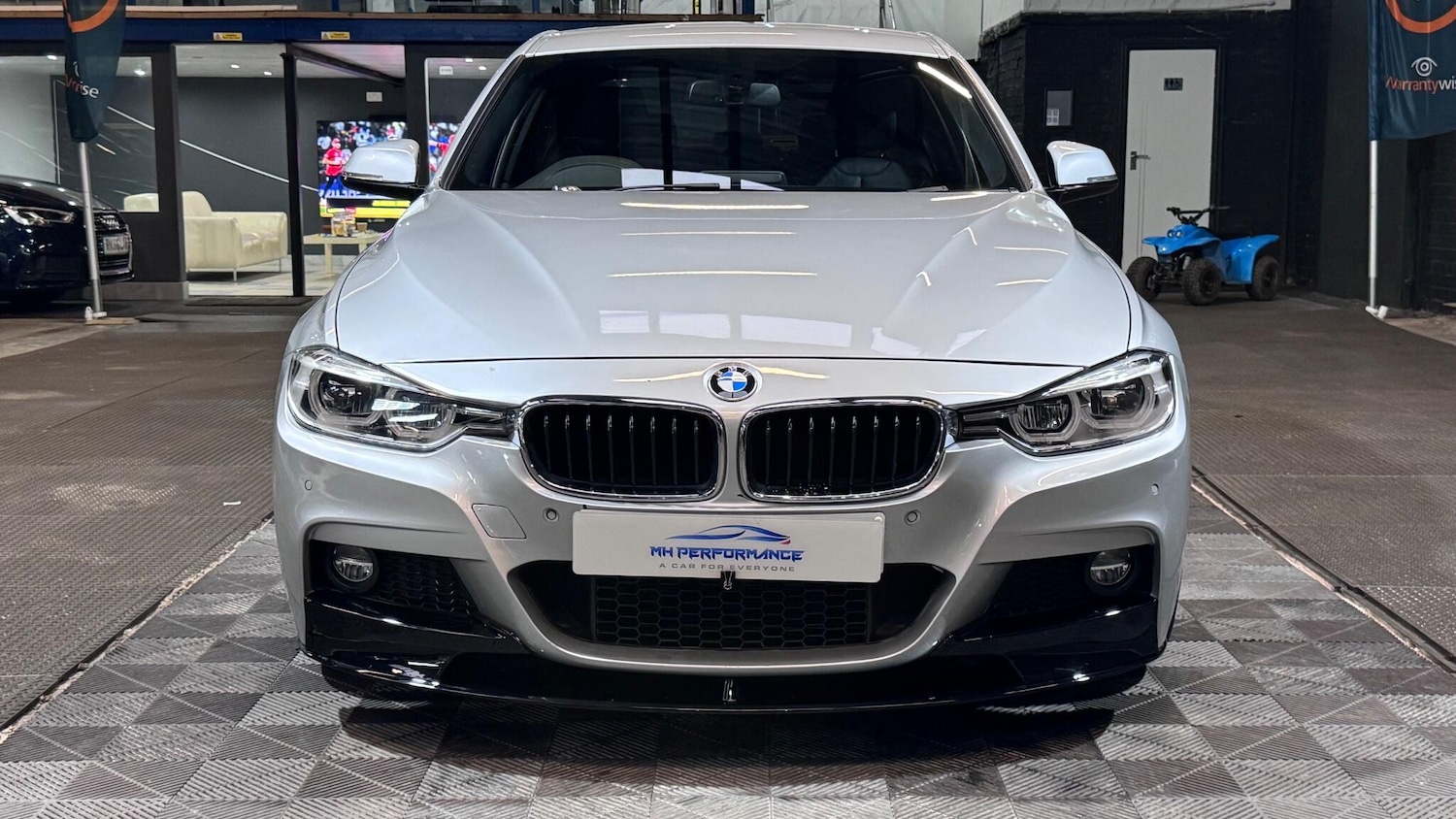 Used BMW 3 Series 2017 for sale - 78085932: Photo 2