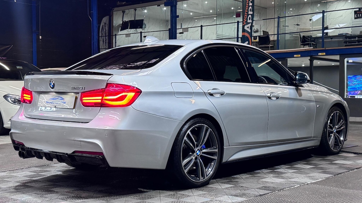 Used BMW 3 Series 2017 for sale - 78085932: Photo 34