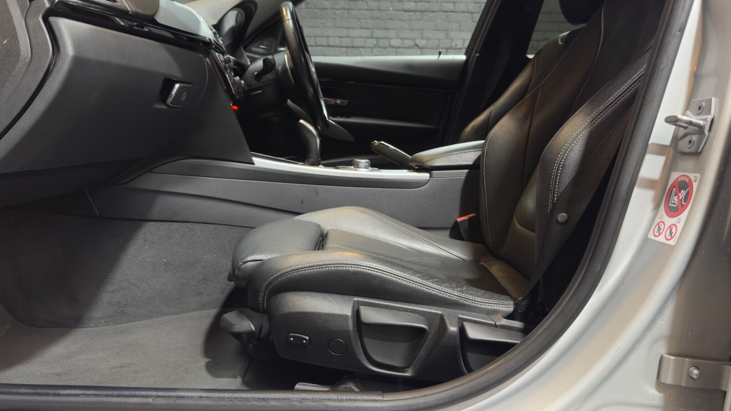 Used BMW 3 Series 2017 for sale - 78085932: Photo 54