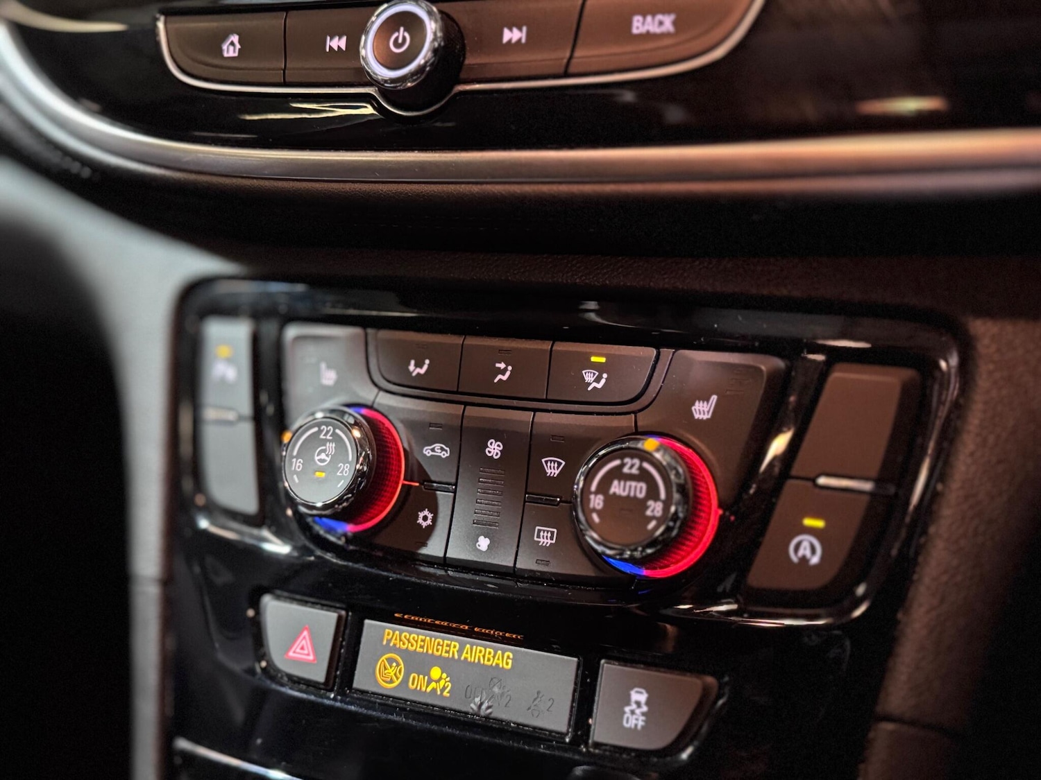 Used Vauxhall Mokka X 2017 for sale - 76349793: Photo 41