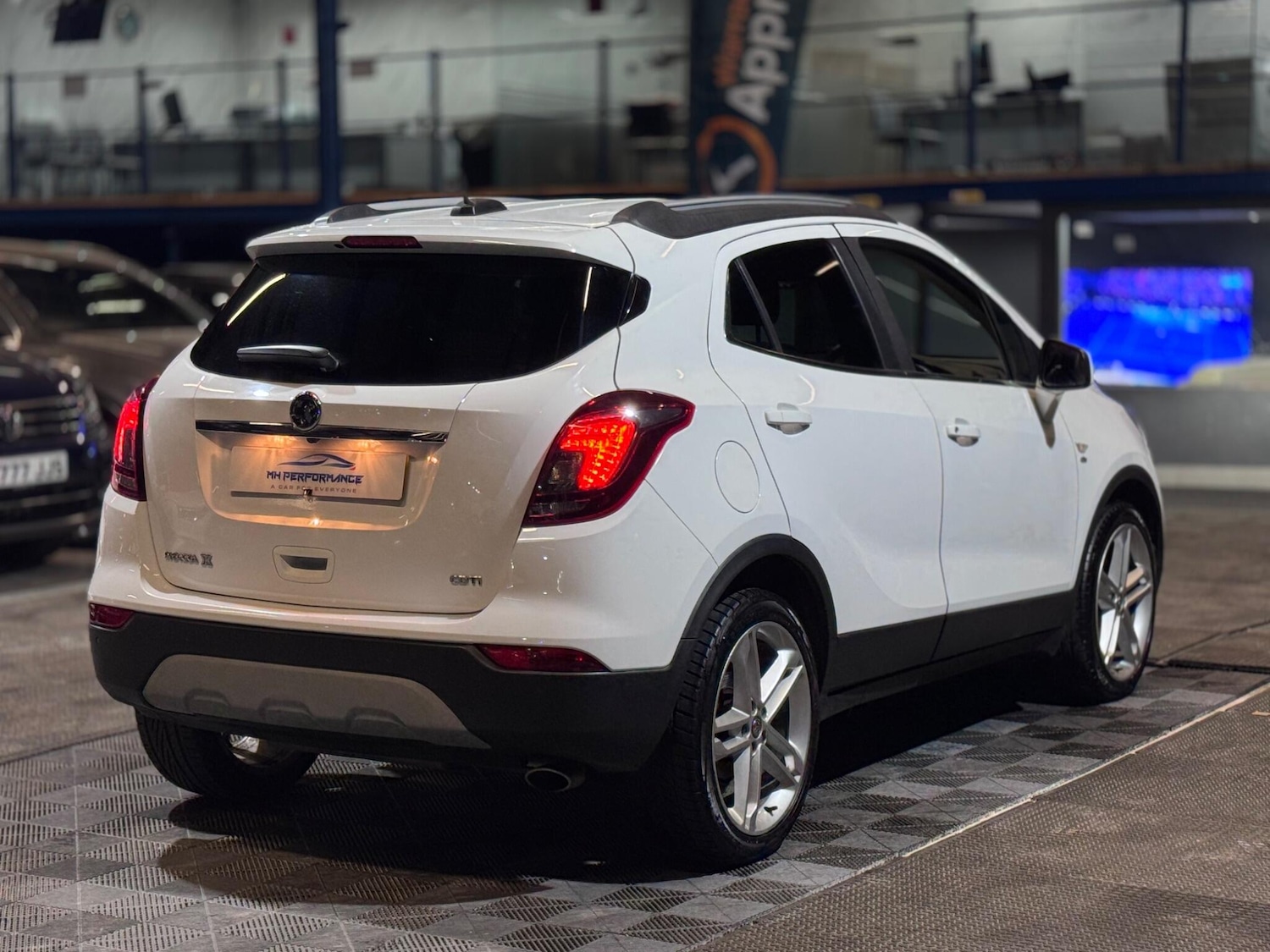 Used Vauxhall Mokka X 2017 for sale - 76349793: Photo 5