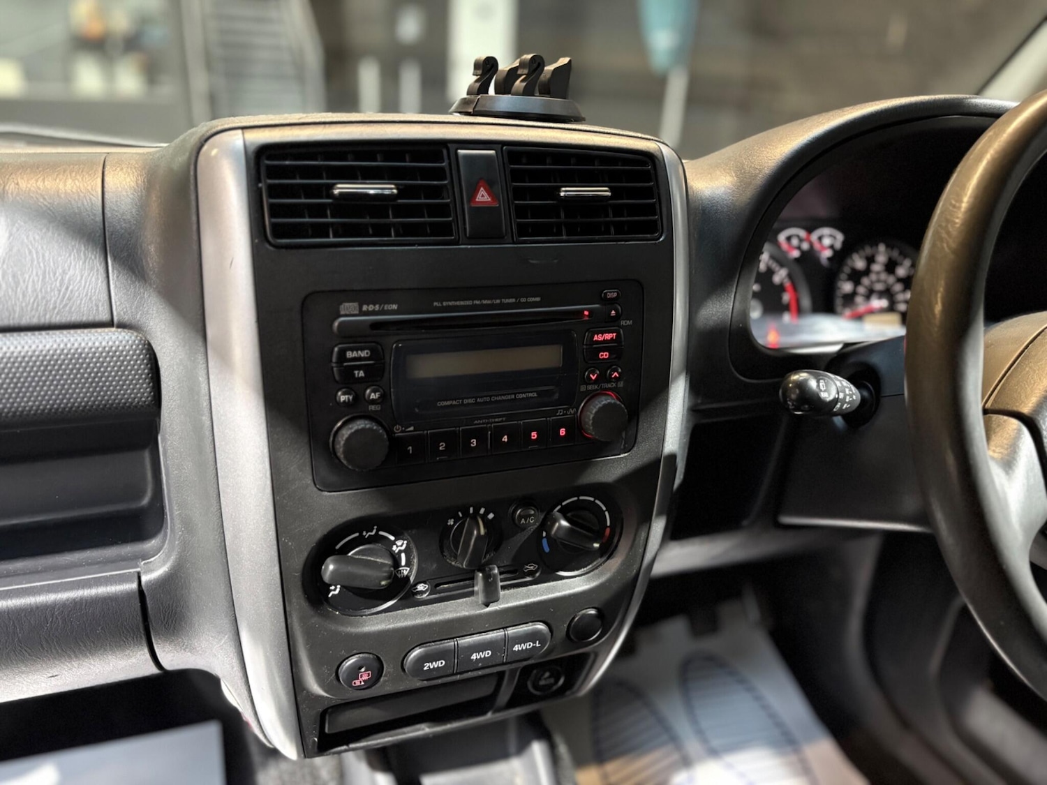 Used Suzuki Jimny 2007 for sale - 77320981: Photo 11