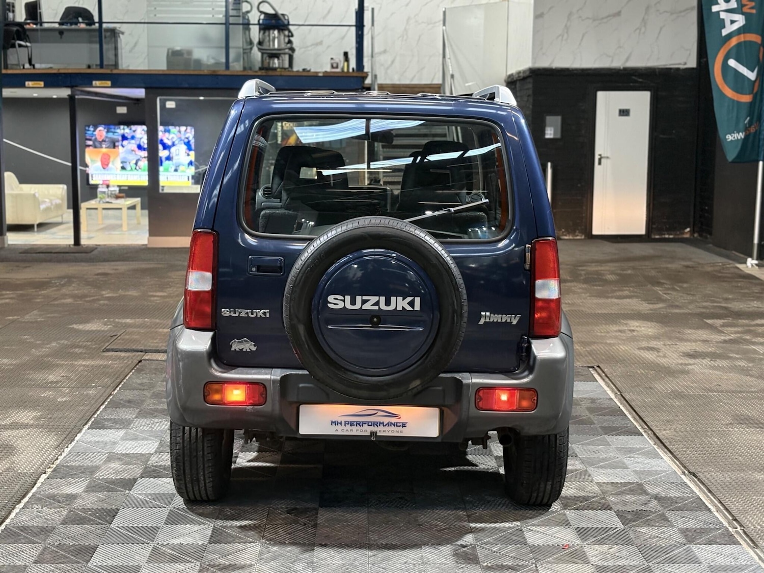 Used Suzuki Jimny 2007 for sale - 77320981: Photo 4