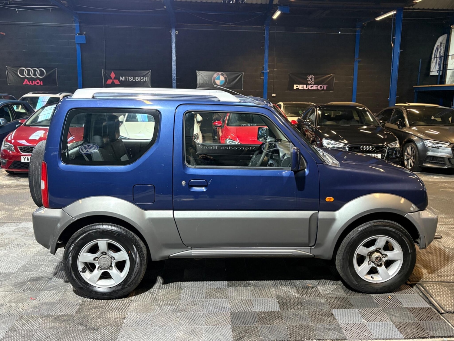Used Suzuki Jimny 2007 for sale - 77320981: Photo 8