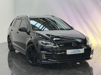 Used Volkswagen Golf 2017 for sale - 79132675: Photo