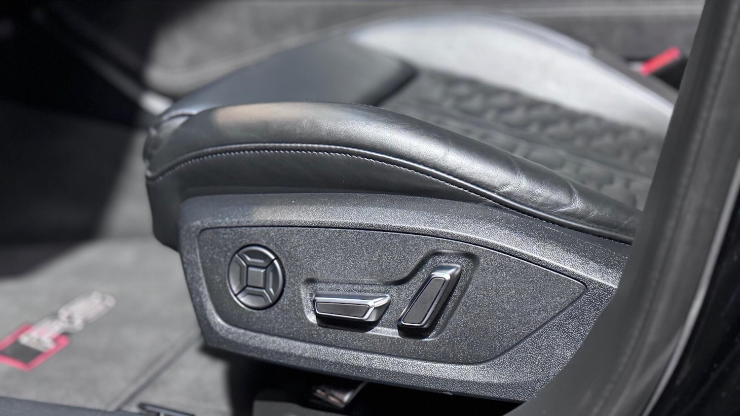 Used Audi RS6 Avant for sale - 77203364: Photo 23