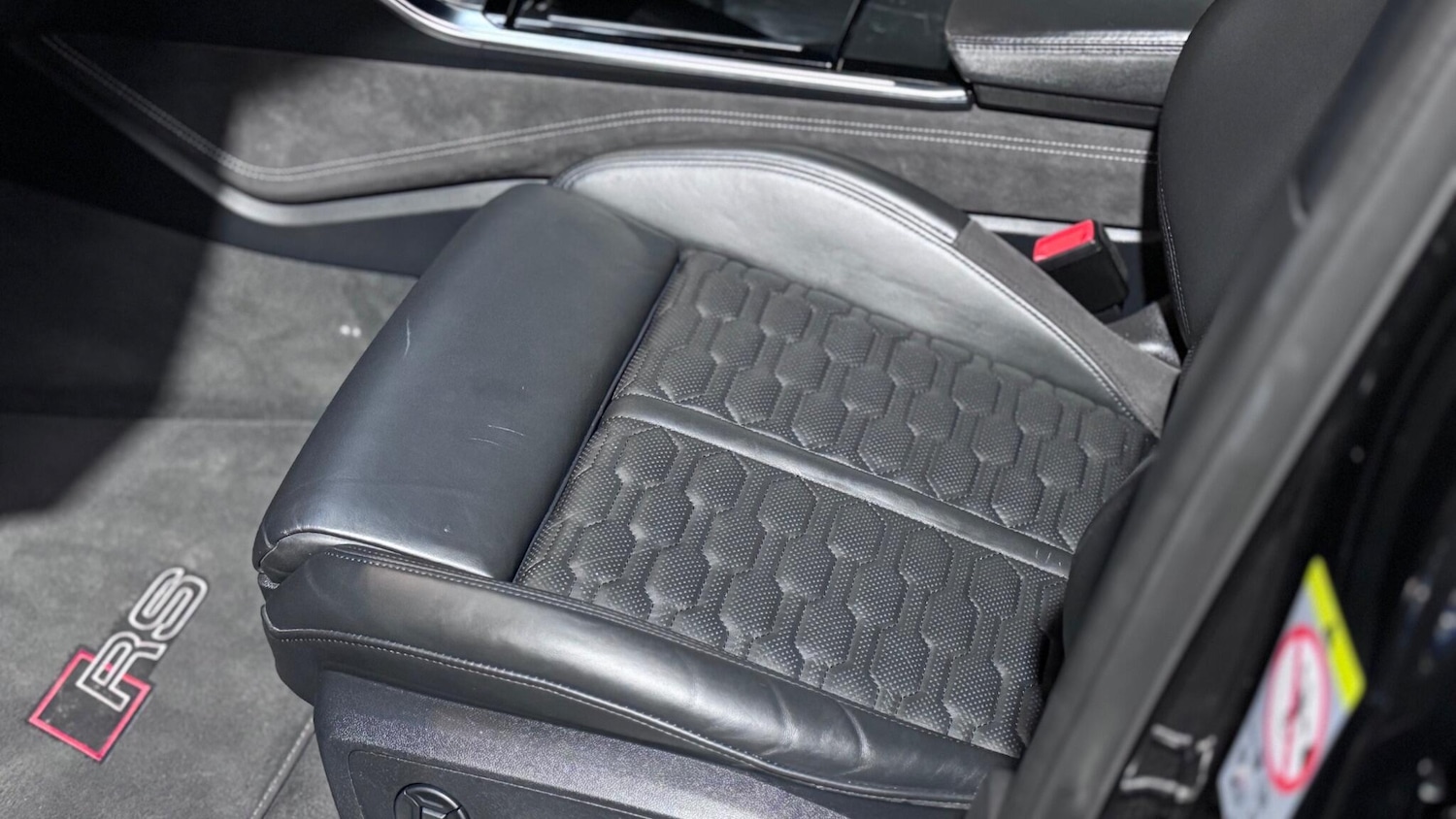 Used Audi RS6 Avant for sale - 77203364: Photo 41