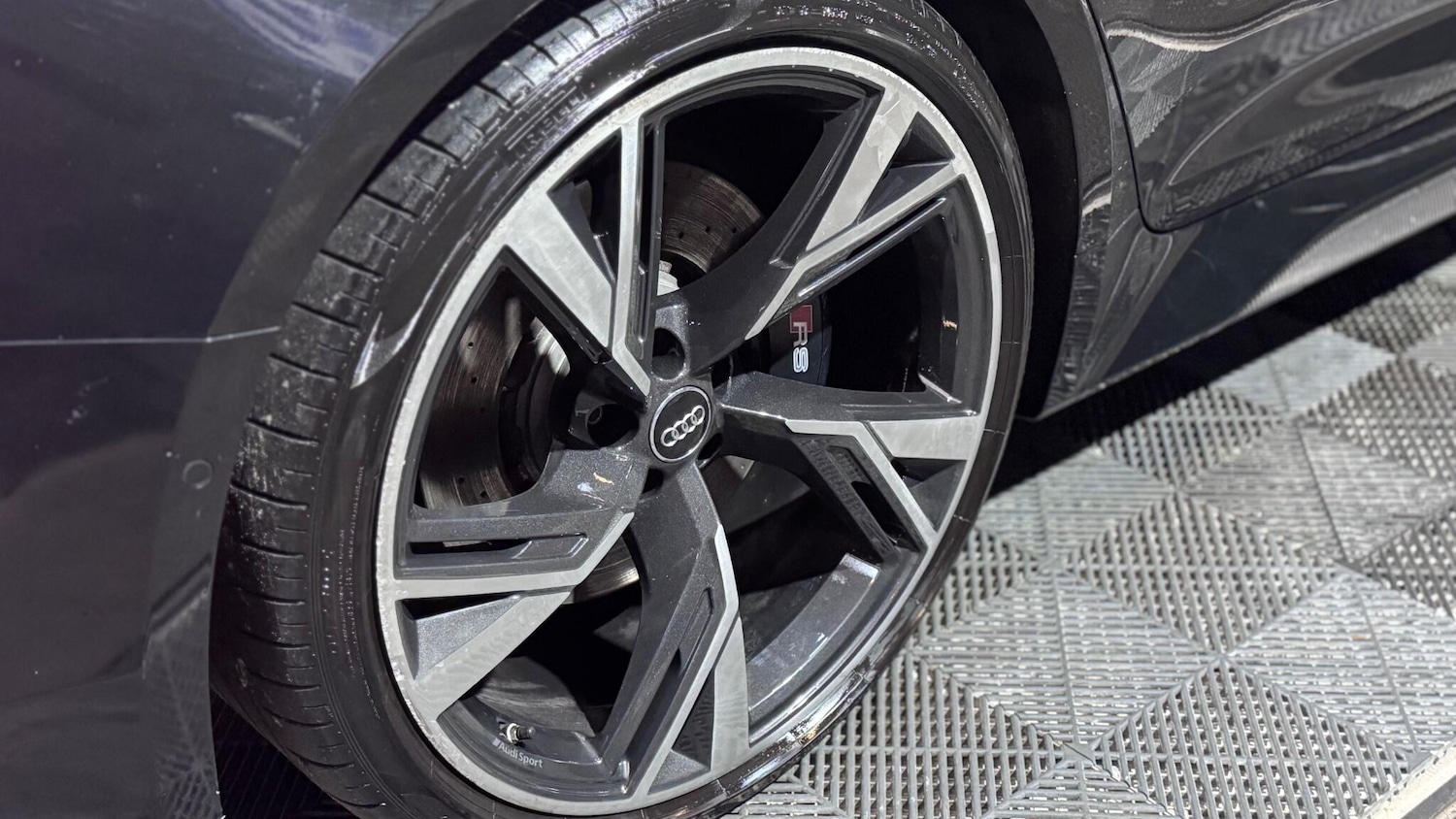 Used Audi RS6 Avant for sale - 77203364: Photo 54