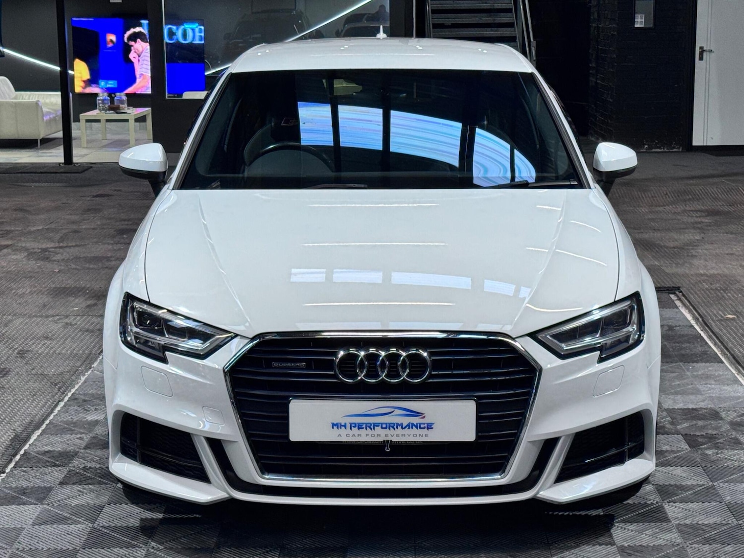 Used Audi A3 2017 for sale - 76521598: Photo 2