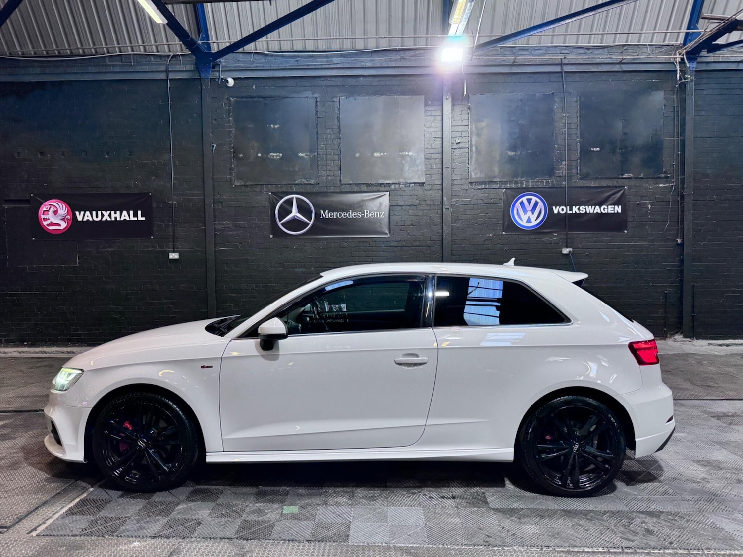 Used Audi A3 2017 for sale - 76521598: Photo 43