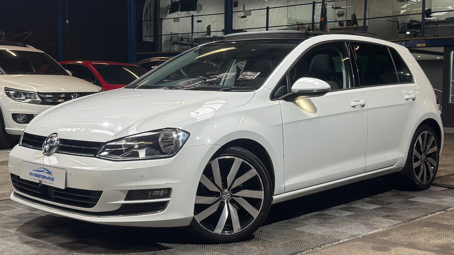 Used Volkswagen Golf 2017 for sale - 77612245: Photo 10