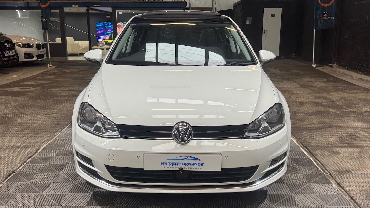 Used Volkswagen Golf 2017 for sale - 77612245: Photo 22