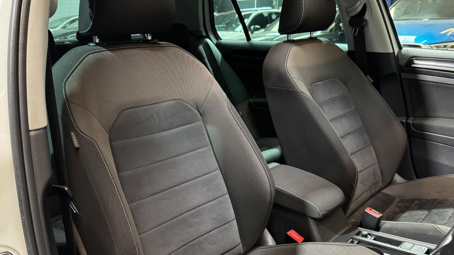 Used Volkswagen Golf 2017 for sale - 77612245: Photo 43