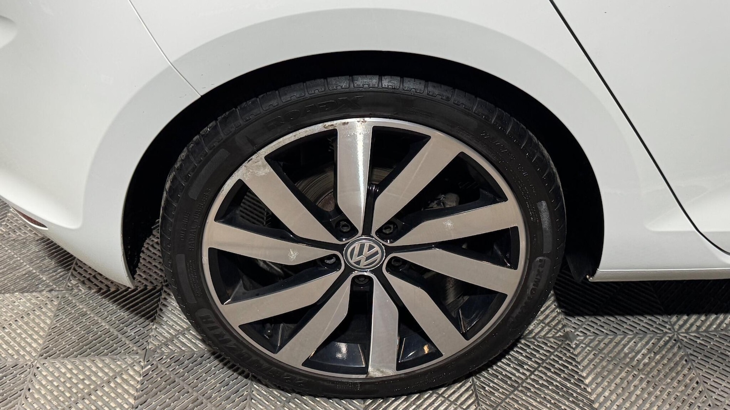 Used Volkswagen Golf 2017 for sale - 77612245: Photo 52