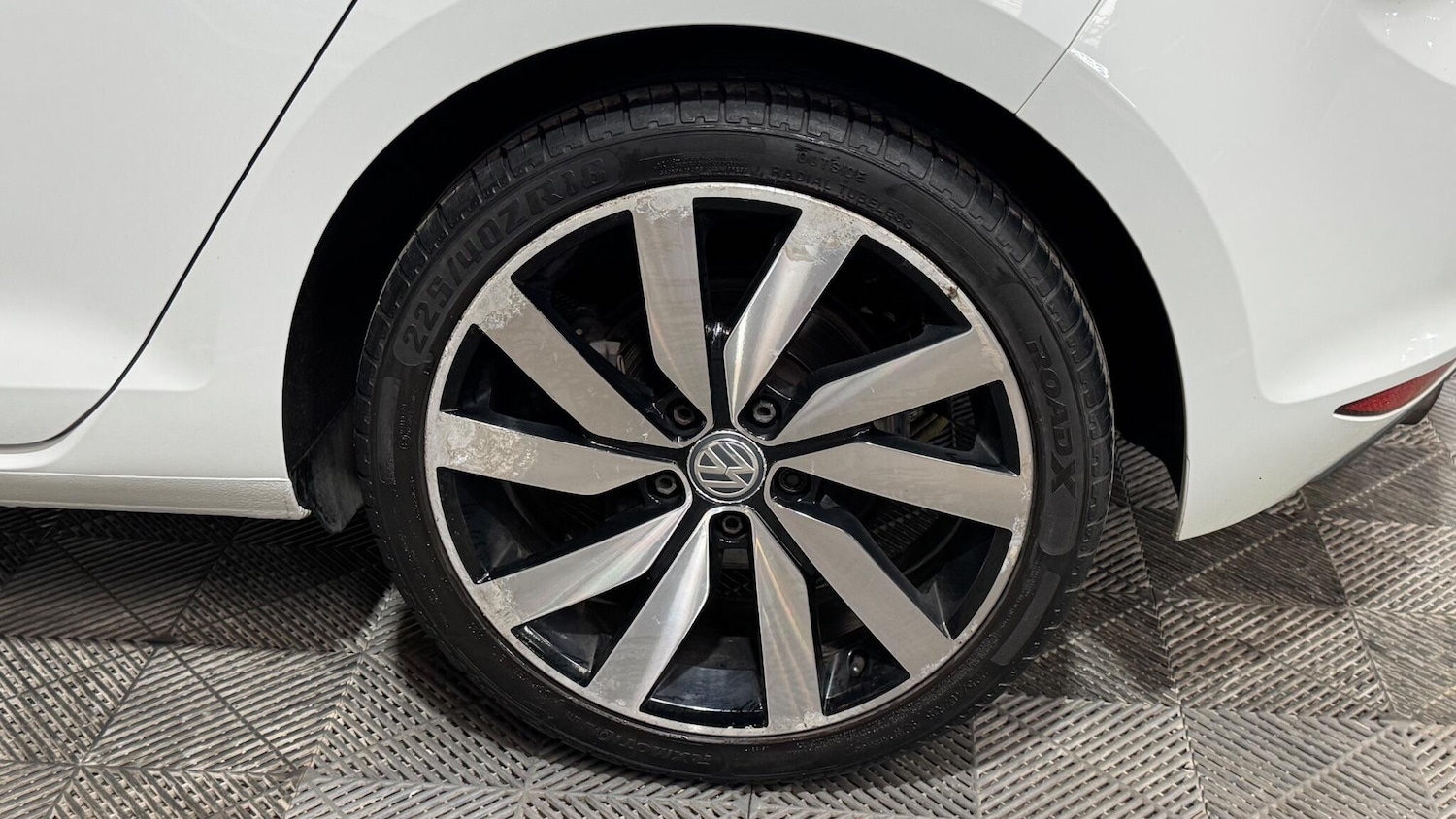 Used Volkswagen Golf 2017 for sale - 77612245: Photo 62