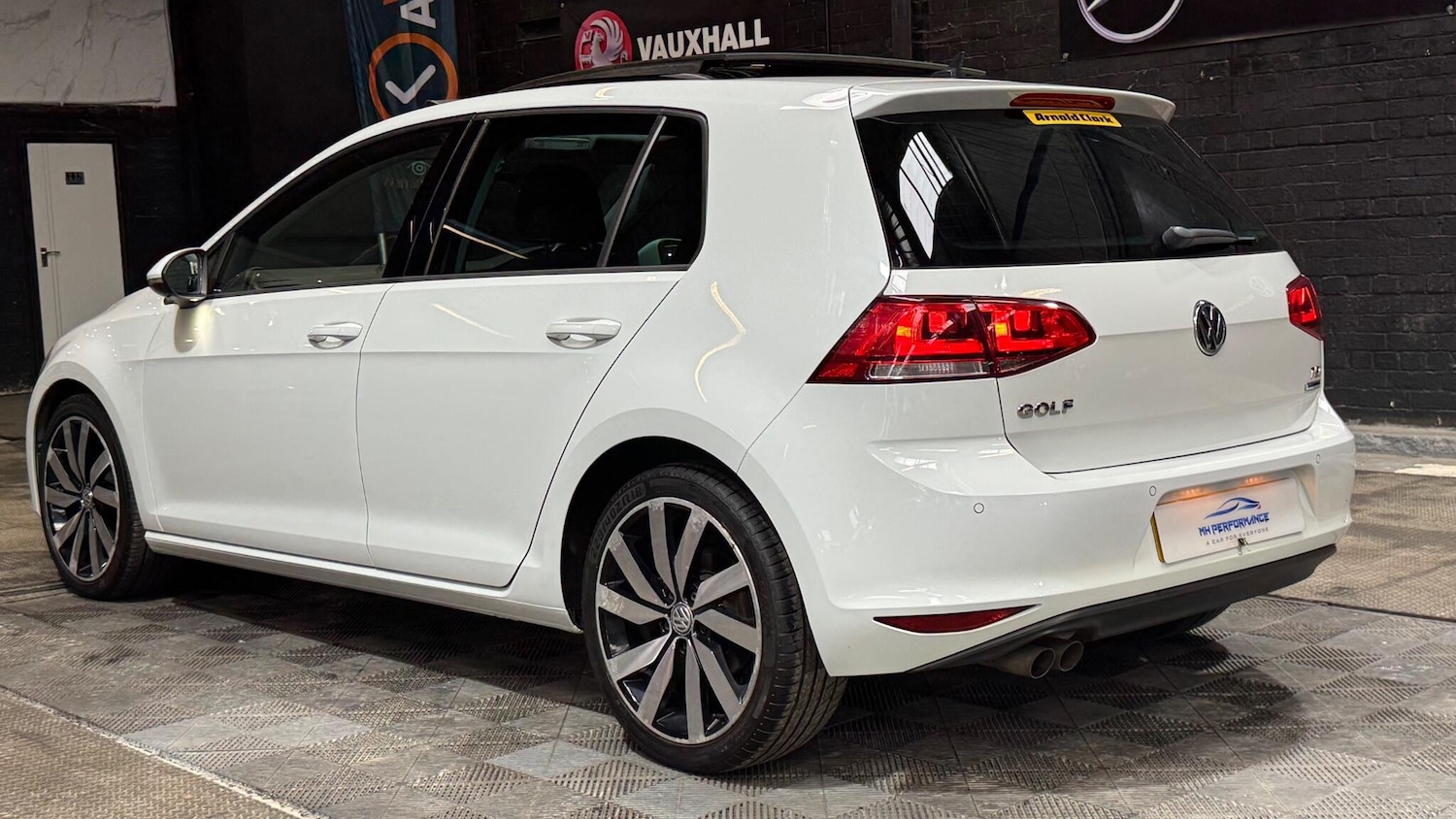 Used Volkswagen Golf 2017 for sale - 77612245: Photo 63