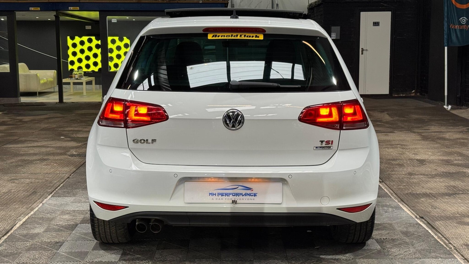 Used Volkswagen Golf 2017 for sale - 77612245: Photo 69