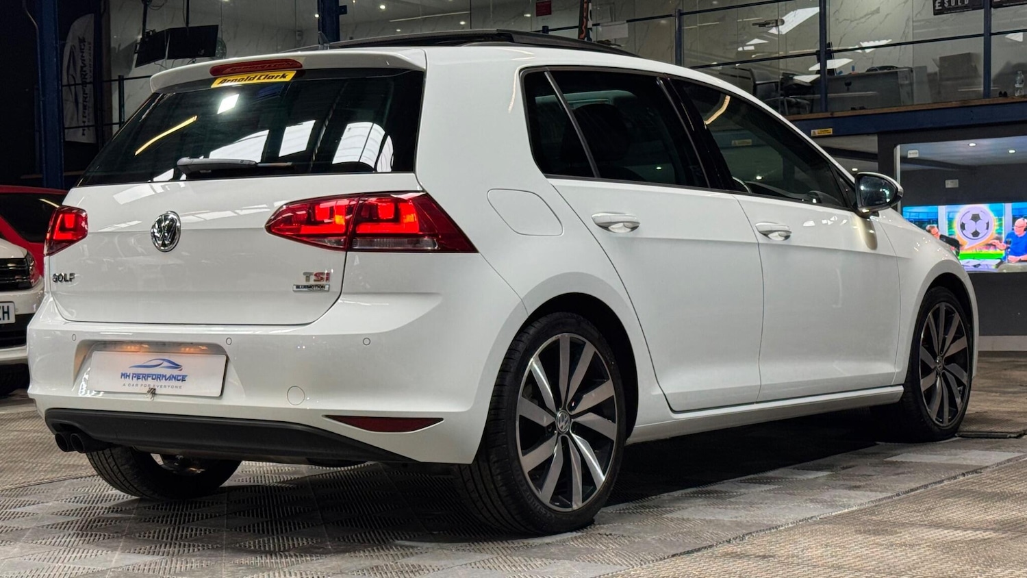 Used Volkswagen Golf 2017 for sale - 77612245: Photo 75