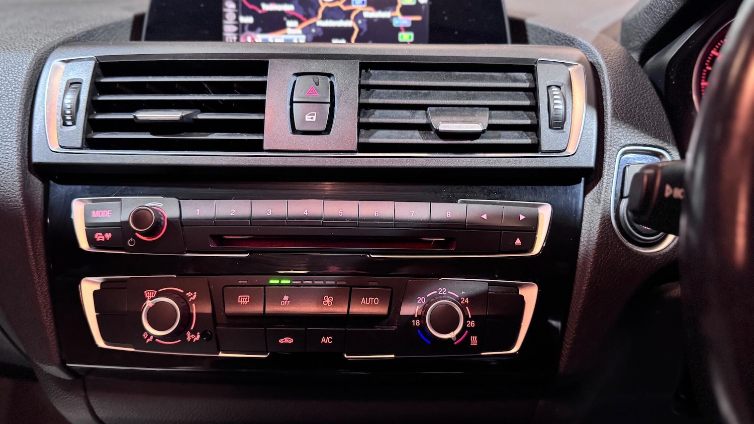 Used BMW 1 Series 2015 for sale - 77156513: Photo 36