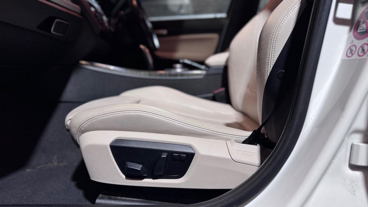 Used BMW 1 Series 2015 for sale - 77156513: Photo 44