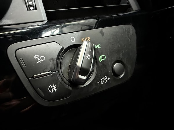 Used Audi A4 2020 for sale - 76227831: Photo 56