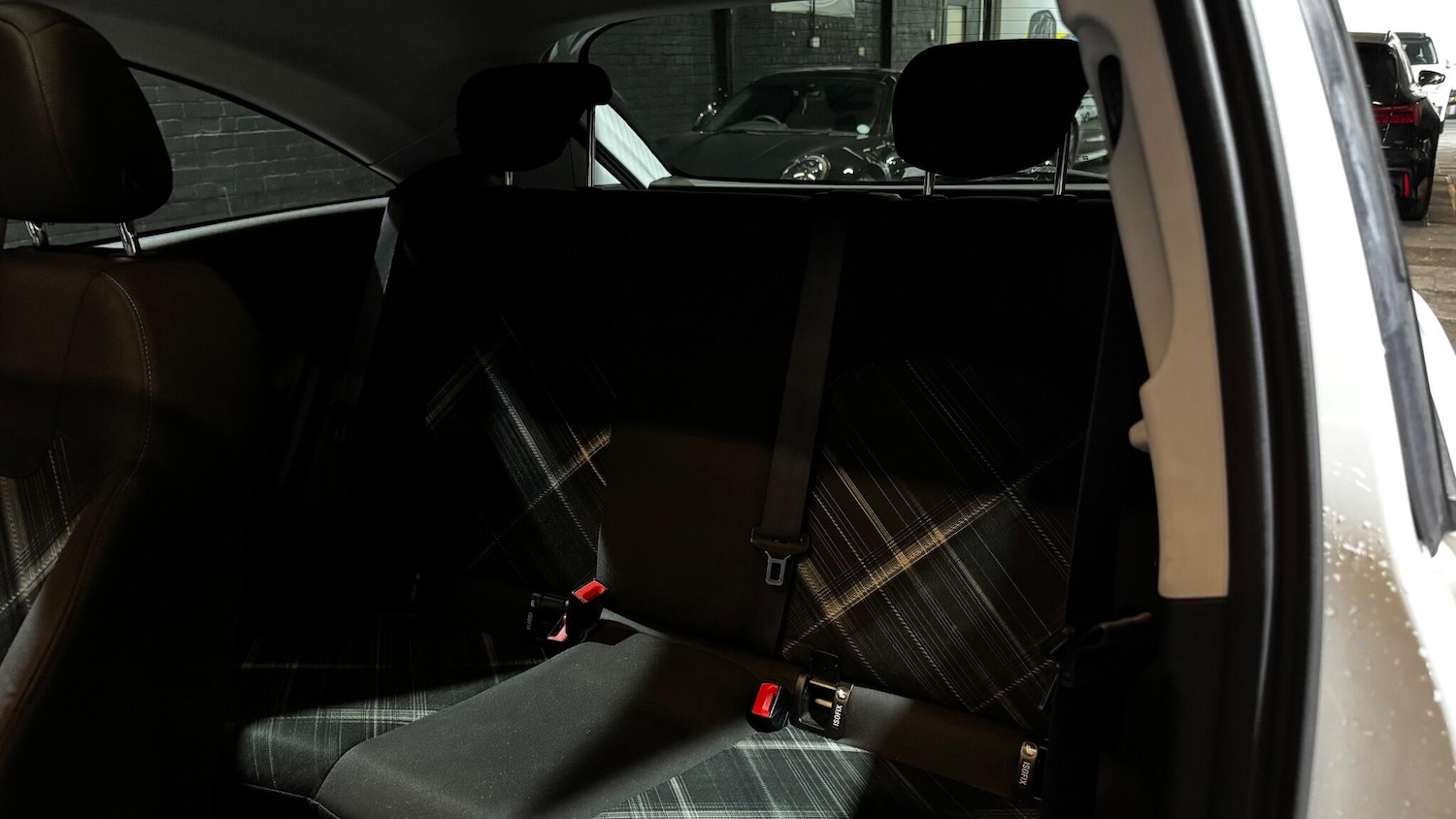 Used Vauxhall Corsa 2015 for sale - 77376691: Photo 38