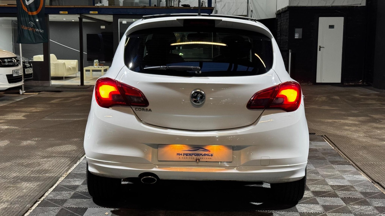 Used Vauxhall Corsa 2015 for sale - 77376691: Photo 39