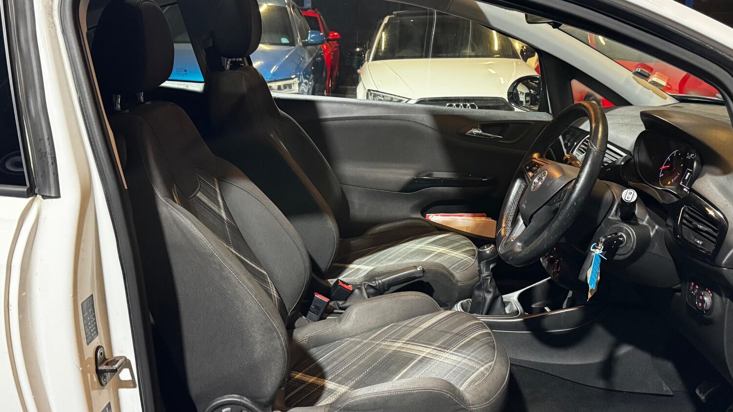 Used Vauxhall Corsa 2015 for sale - 77376691: Photo 47