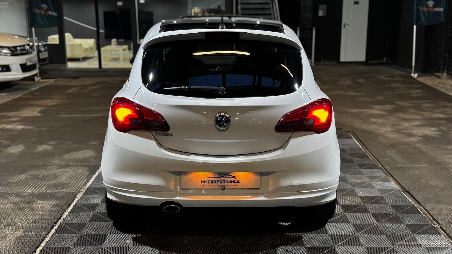 Used Vauxhall Corsa 2015 for sale - 77376691: Photo 48