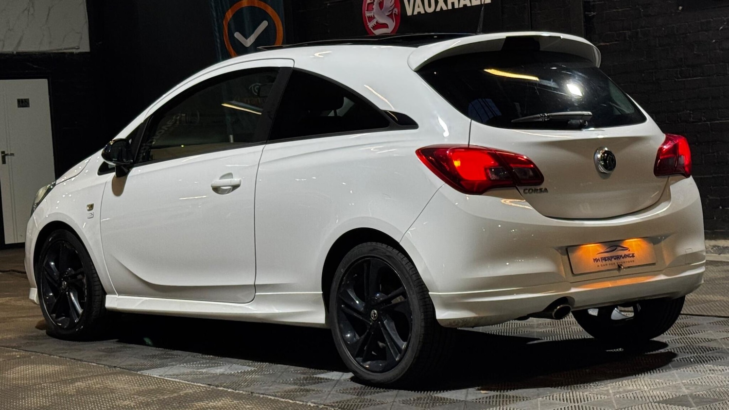 Used Vauxhall Corsa 2015 for sale - 77376691: Photo 6