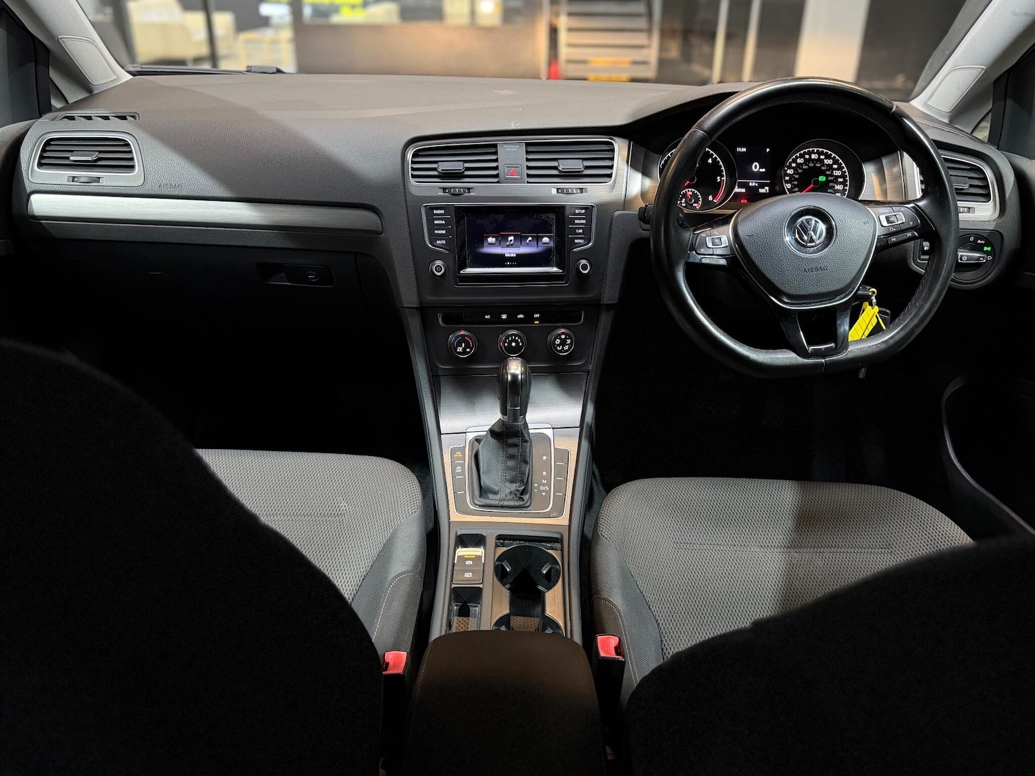 Used Volkswagen Golf 2013 for sale - 76899701: Photo 35